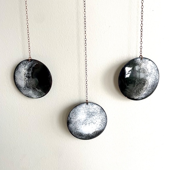 Phases of the Moon Enamelled Wall/Window Hanging/Chimes - Picture 4 of 15